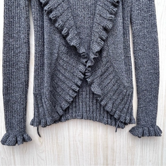 Elisabetta Collection Size M Gray Wool Blend Open Cardigan Sweater Ruffle - Picture 2 of 15